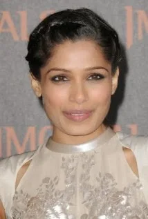 Freida-Pinto-Hot-Bikini-Photos