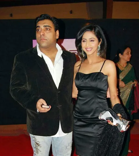 Gautami Kapoor Hot Bikini Sexcy Pictures