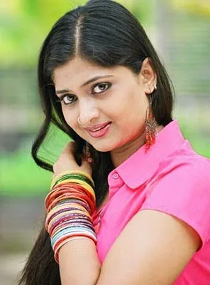 Geetu-Mohandas-Hot-Bikini-Pics