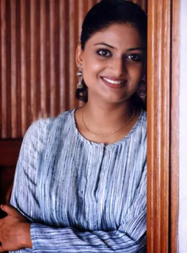 Geetu-Mohandas-Hot-Bikini-Pictures