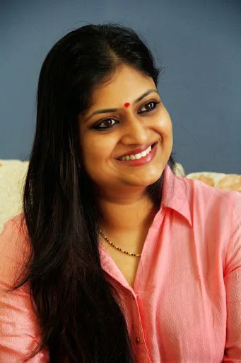 Geetu-Mohandas-Hot-Bikini-Stilll