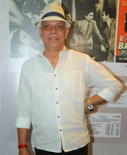 Govind Namdev Photo Gallery, Family Photos, Latest Images