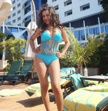 Hard Kaur Hot Sexy Bikini Photos