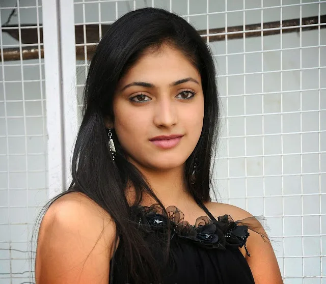 Haripriya-Hot-Bikini-Pictures