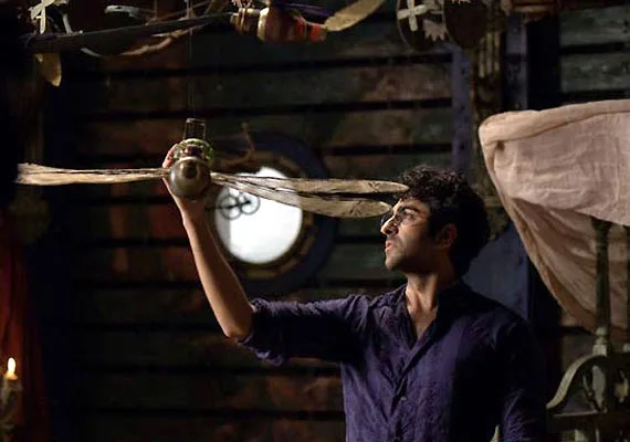 Hawaizaada Trailer 2015 | Ayushmann Khurrana & Pallavi Sharda