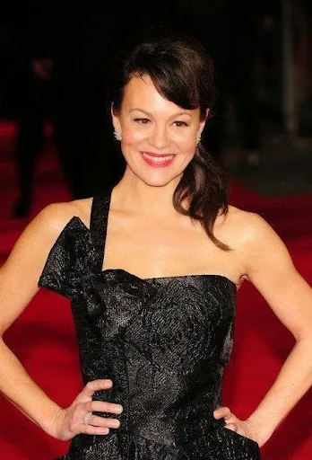 Helen McCrory Hot Bra Pics