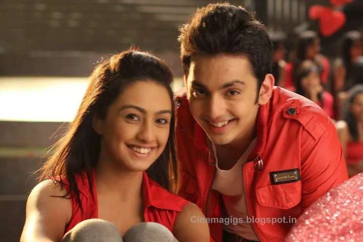 Himansh Kohli Pictures