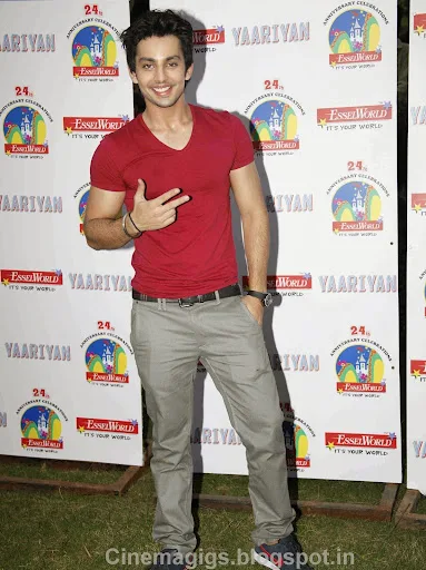 Himansh Kohli Stills