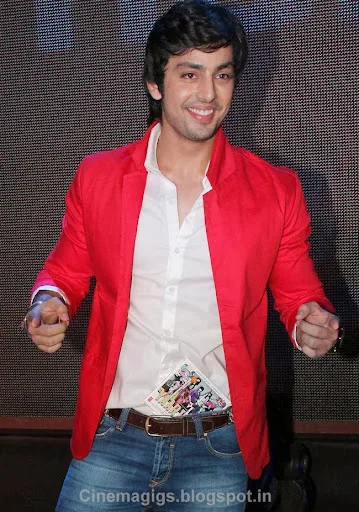 Himansh Kohli Wallpapers