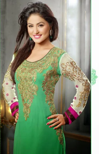 Hina-Khan-Hot-Bikini-Wallpapers