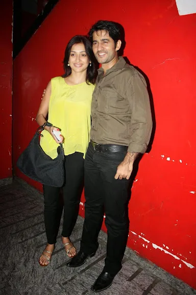Hiten Tejwani Hot Photos