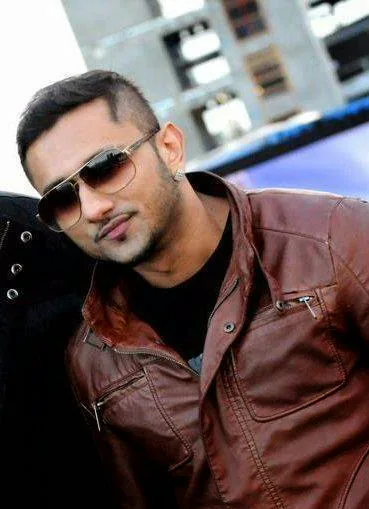 Honey Singh Hot Scene Shirtless Body Stills