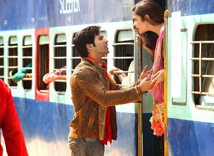 Humpty Sharma Ki Dulhania Hindi Movie Wallpapers