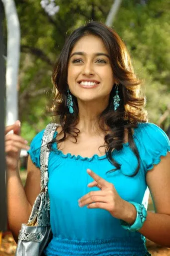 Ileana D'Cruz Hot Sexy Bikini Images