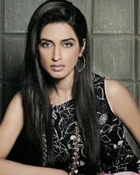 Iman Ali Hot Sexy Bikini Wallpapers