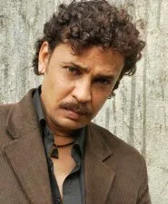 Imran Hasnee Photo Gallery, Family Photos, Latest Images