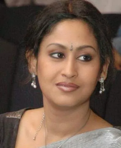 Indrani-Haldar-Hot-Bikini-Pic