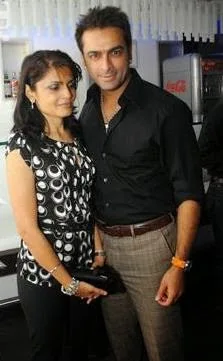Jas-Arora-Stills