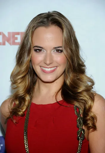 Jena Sims Hot Sexy Bikini Pic