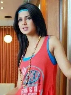 Jennifer-Winget-Hot-Bra-Images