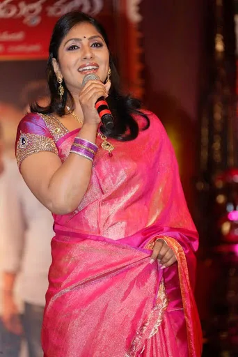 Jhansi-Hot-Bikini-Wallpaper