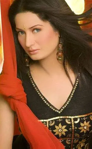 Jia Ali Hot Sexy Bikini Pictures