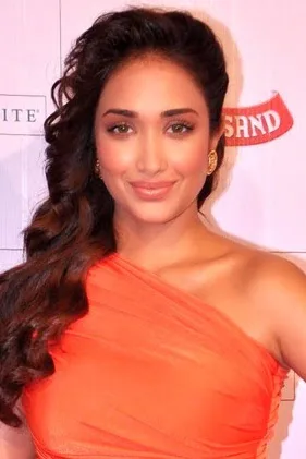 Jiah-Khan-Hot-Bikini-Photos