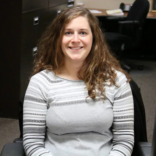 Jillian Bell Hot Sexy Bikini Pic