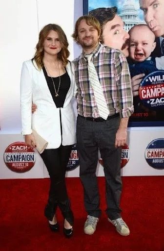 Jillian Bell Hot Sexy Bikini Still