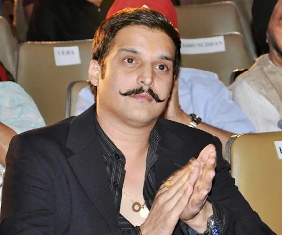 JImmy Shergill Hot Scene Shirtless Body Photos