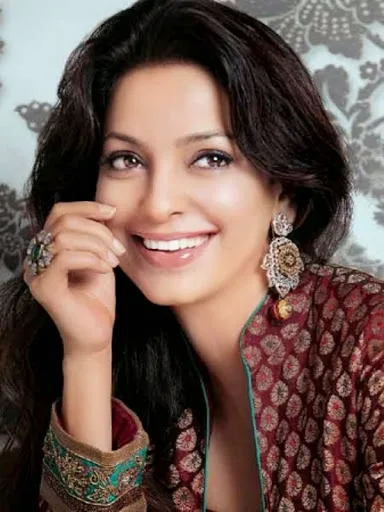 Juhi-Chawla-Hot-Bikini-Photos