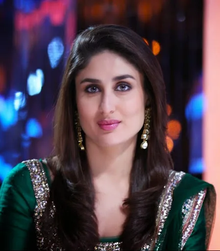 Kareena Kapoor Khan Hot Sexy Bikini Image Gallery