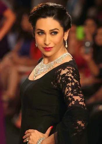 Karishma-Kapoor-Hot-Bikini-Stills