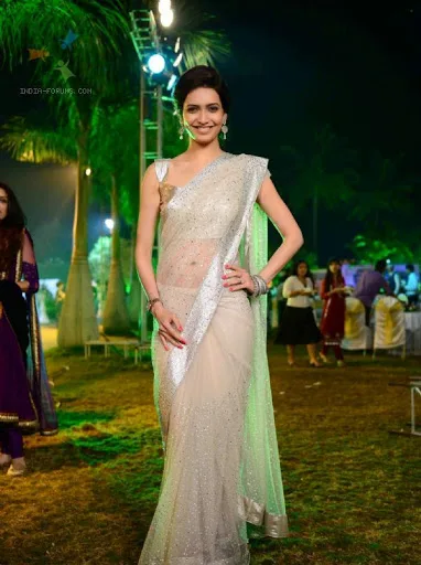 Karishma-Tanna-Hot-Photo-Gallery