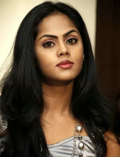 Karthika Nair Hot Bikini Image Gallery, Images, Photos, Pics