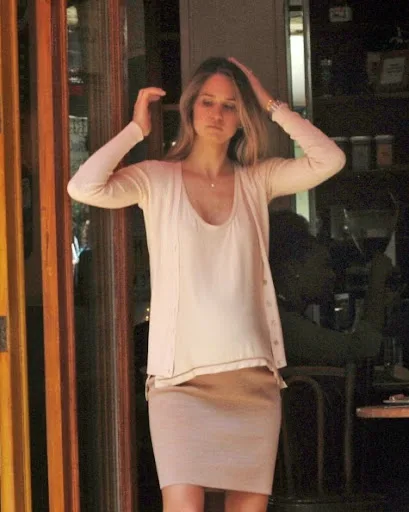 Katherine Waterston Hot Sexy Bikini Wallpapers