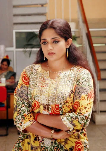 Kavya-Madhavan-Hot-Bikini-Photos
