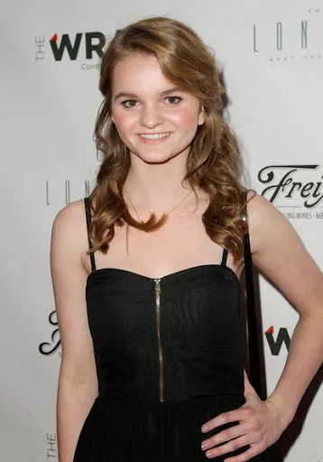 Kerris Dorsey Hot Sexy Bikini Wallpaper
