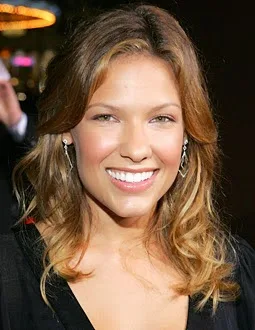 Kiele Sanchez Hot Sexy Bikini Photo