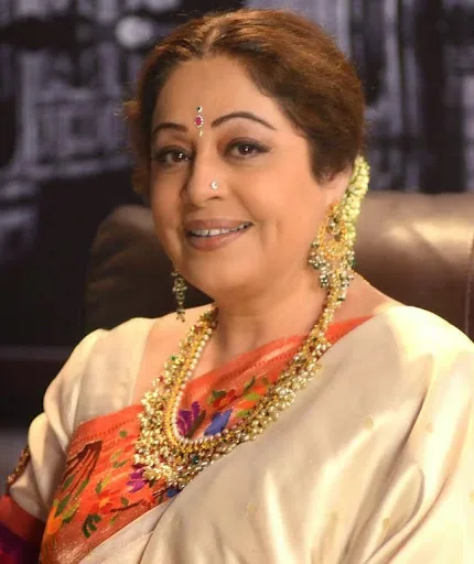 Kirron Kher Hot Sexy Bikini Images, Album, Photos, Pics