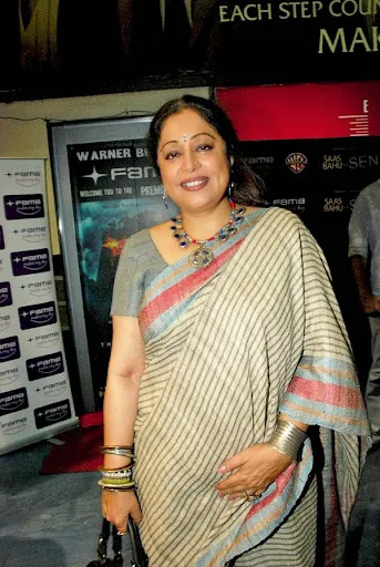 Kirron Kher Hot Sexy Bikini Pic