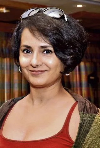 Kitu-Gidwani-Hot-Photo