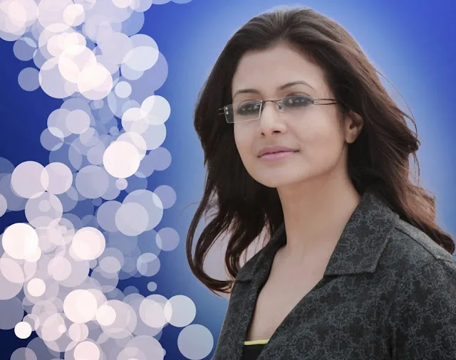 Koel-Mallick-Hot-Bikini-Wallpapers