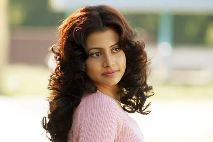 Koel-Mallick-Hot-Bikini-Images