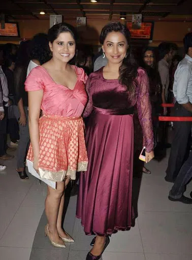 Kranti-Redkar-Hot-Bra-Images