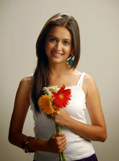 Kriti-Kharbanda-Hot-Bikini-Wallpapers