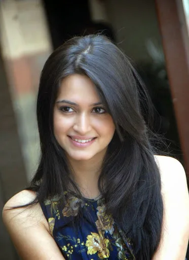 Kriti-Kharbanda-Hot-Bikini-Photos