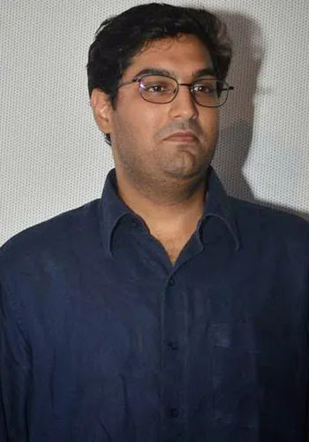 Kunaal Roy Kapur Hot Photo