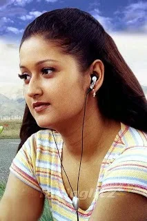 Laila-Mehdin-Hot-Bikini-Photos