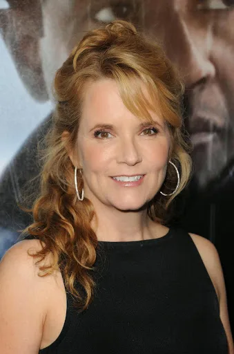 Lea Thompson Hot Sexy Bikini Images, Photos, Pics, Stills